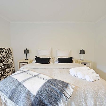 Villa Escape To High End Comforts On Riverton à Mount Maunganui Extérieur photo