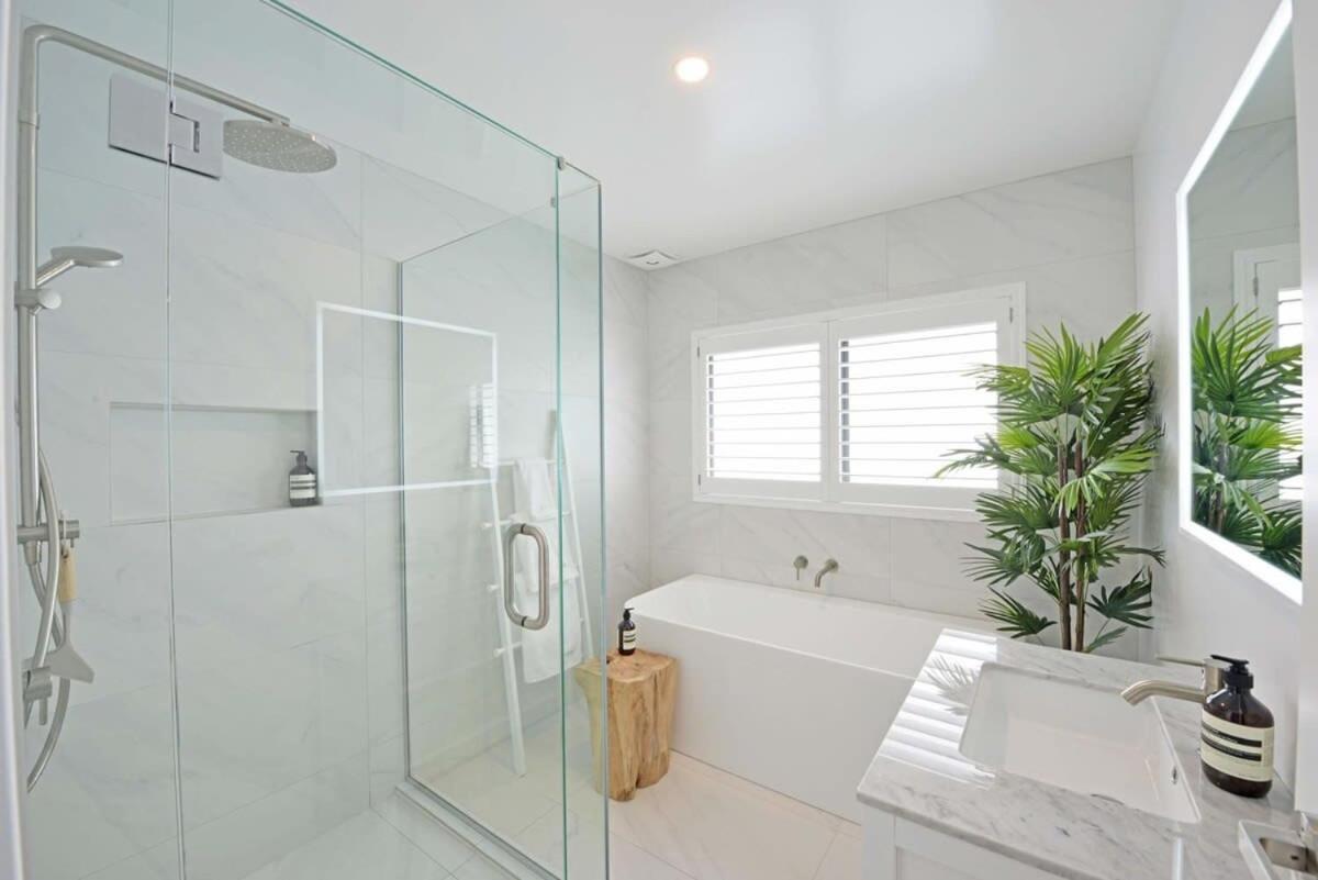 Villa Escape To High End Comforts On Riverton à Mount Maunganui Extérieur photo