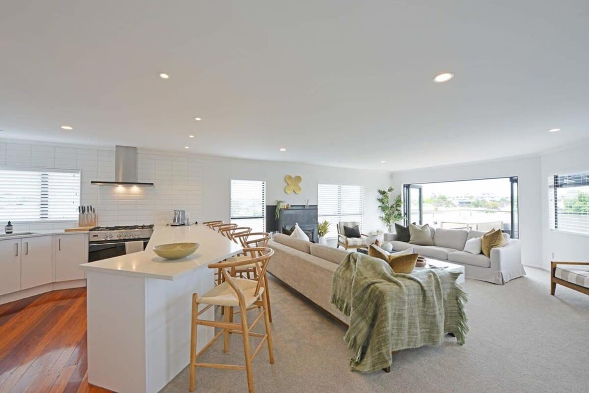 Villa Escape To High End Comforts On Riverton à Mount Maunganui Extérieur photo